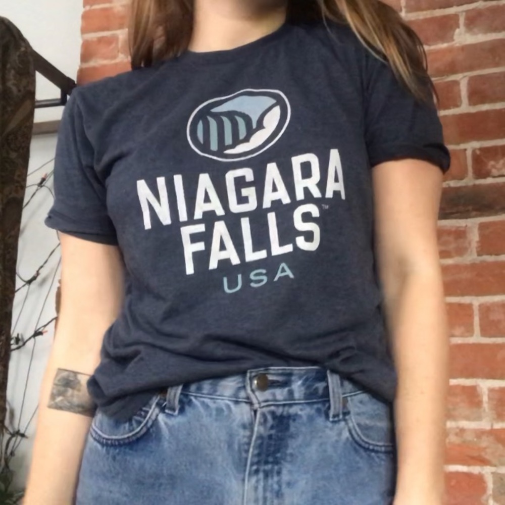 Niagara Falls tourist tee